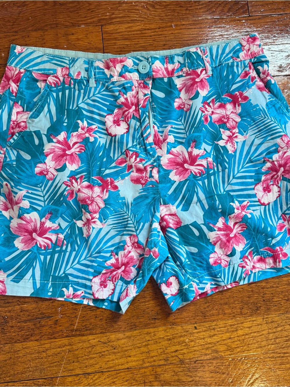 Caribbean Joe Women’s Classic Fit Tropical Printed Shorts Size 14